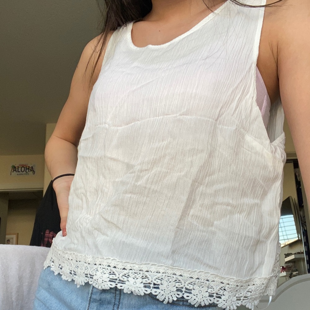 Super cute open back tank top